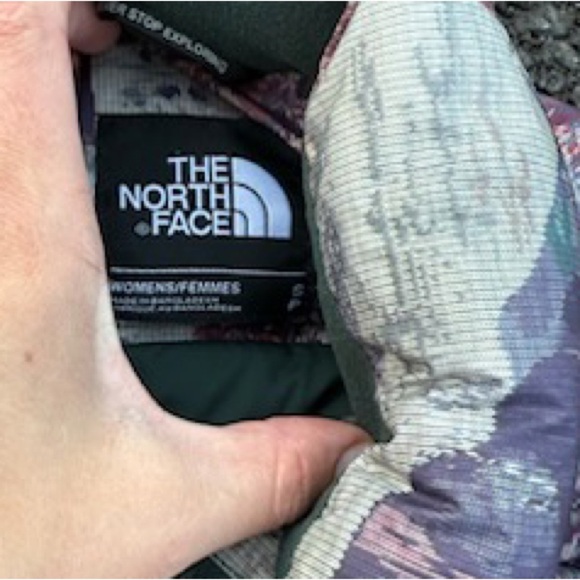 The North Face 700 Fill Nuptse Yosemite Half Dome Goose Down Puffer Vest Size S - Picture 6 of 6